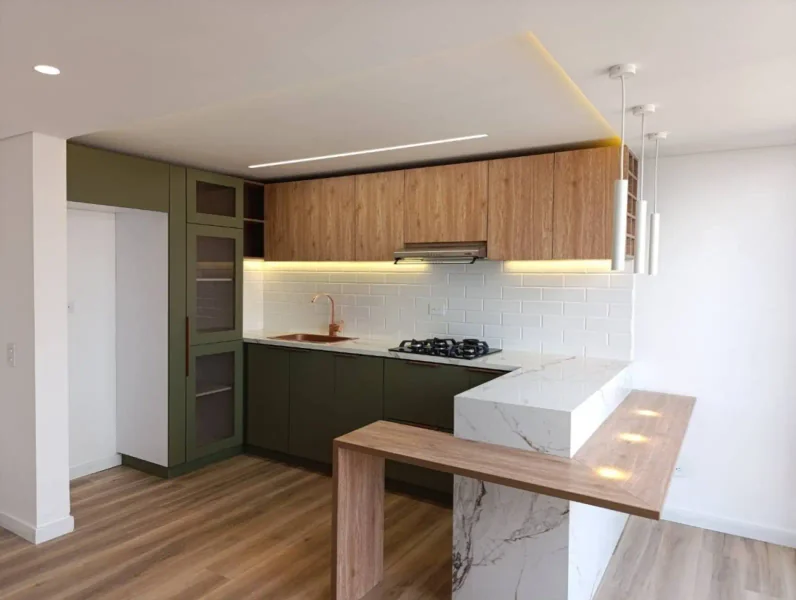 Vive en Bogotá: Moderno Apartamento 2H/2B con Balcón y Sauna. ¡Confort y Estilo!