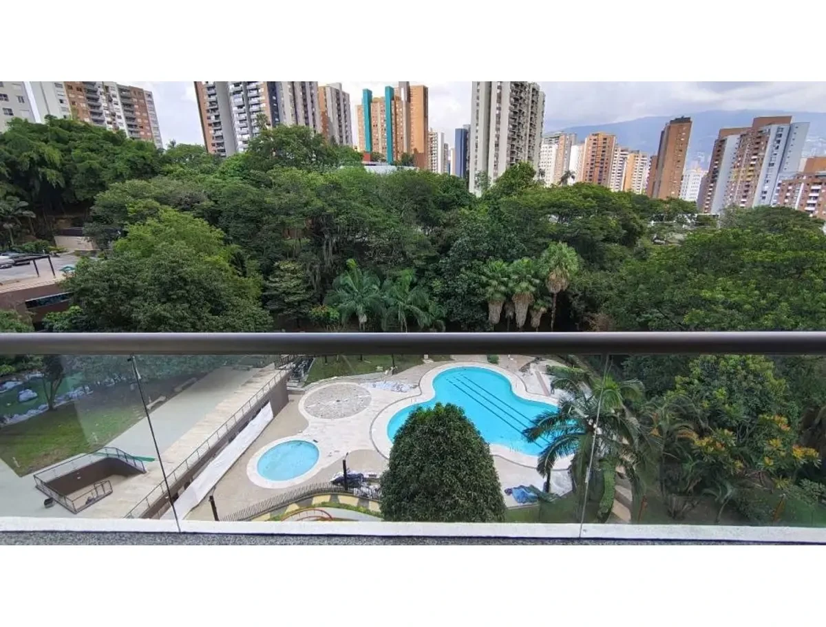 Bucaramanga: Arriende Lujo y Comodidad con Oficina y Gimnasio Integrados