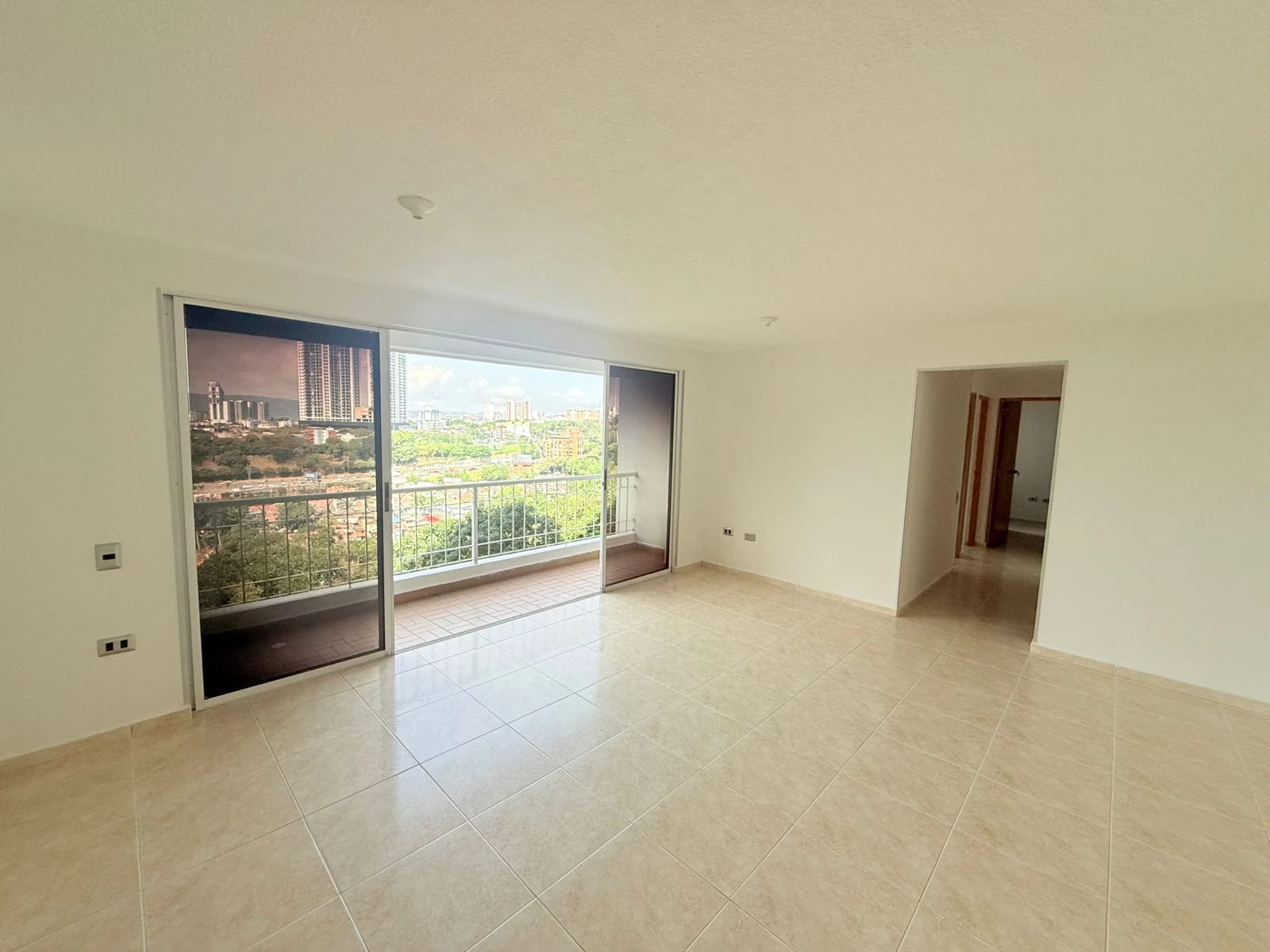 Venta Apartamento Conjunto Torres de Monterrey - Bucaramanga - Imagen 2