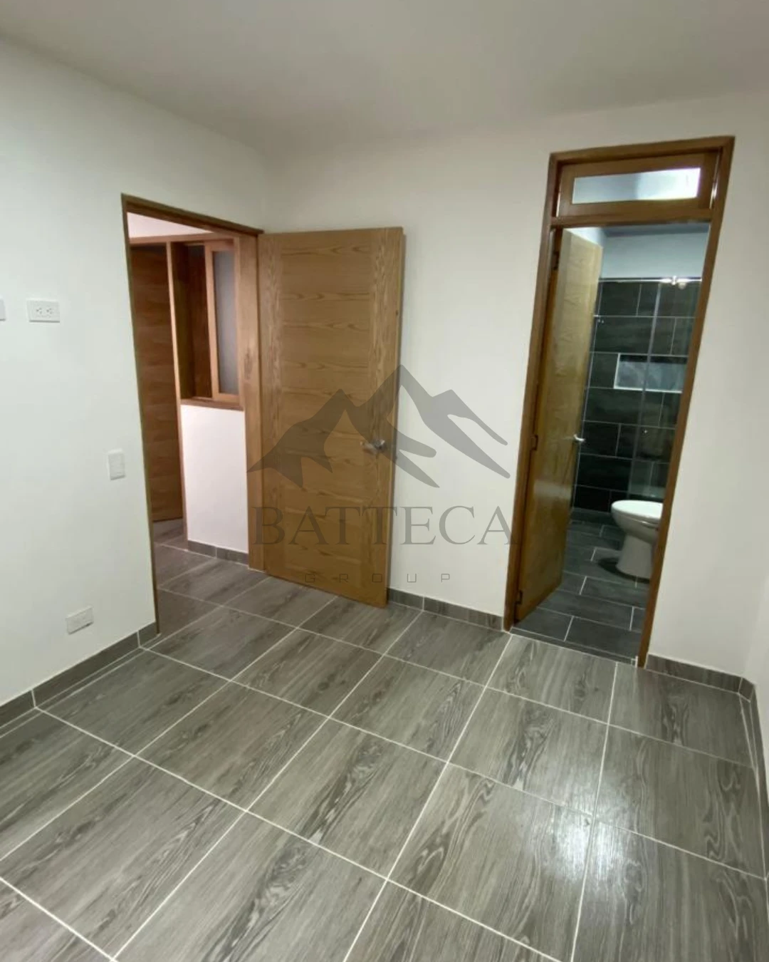 Segundo piso con mansarda - Imagen 8