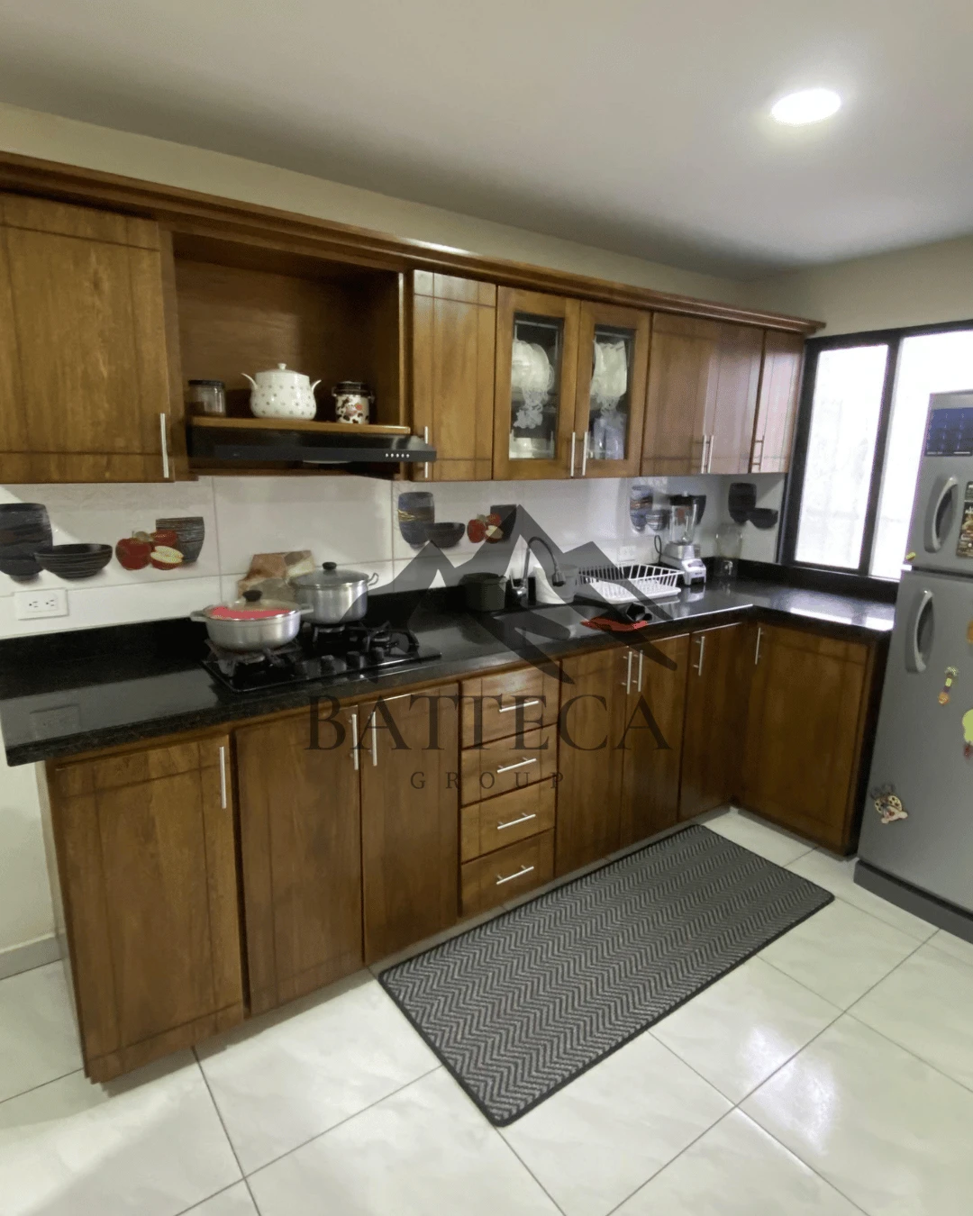 Segundo piso con terraza  - Imagen 2