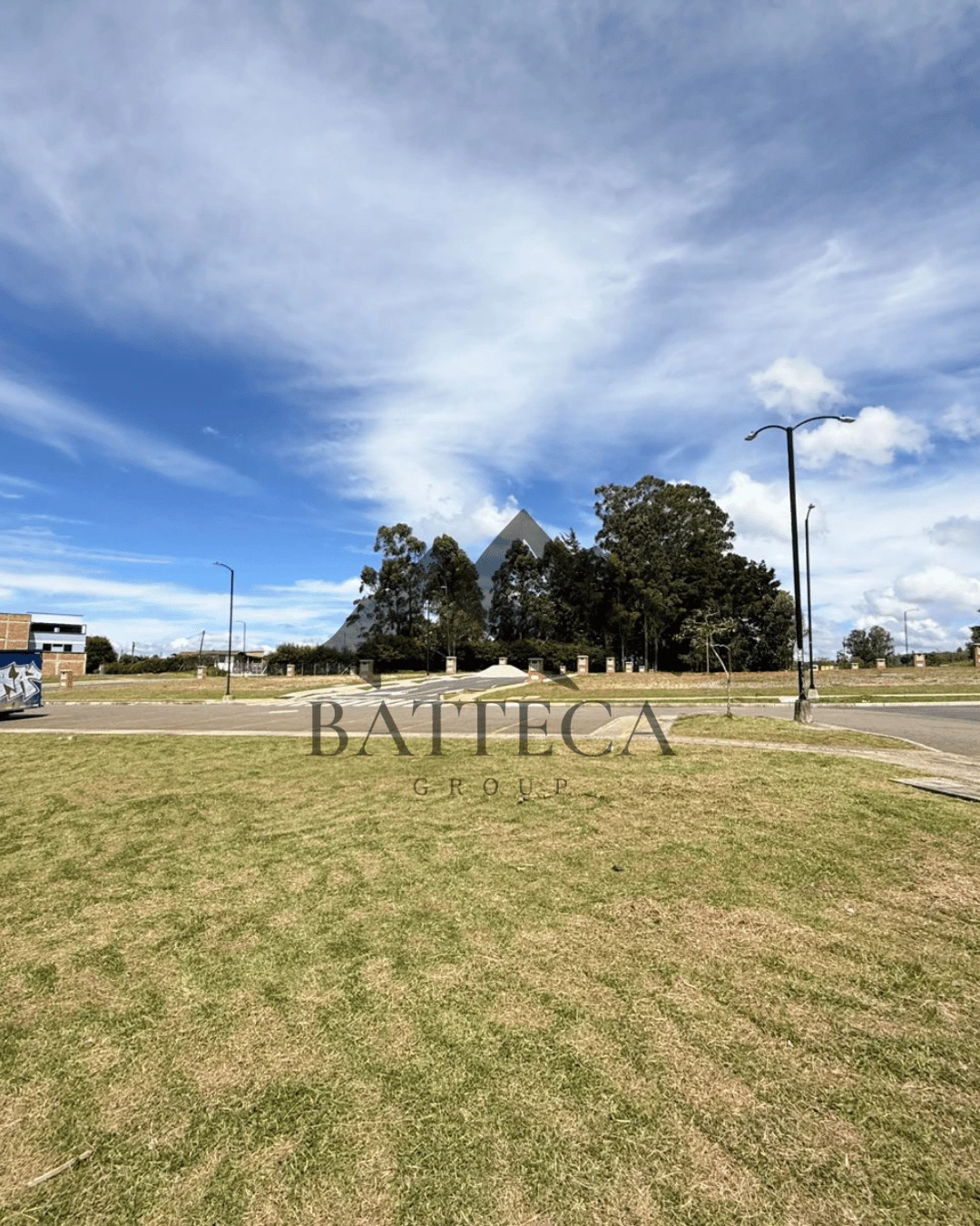 Lote esquinero  - Imagen 4