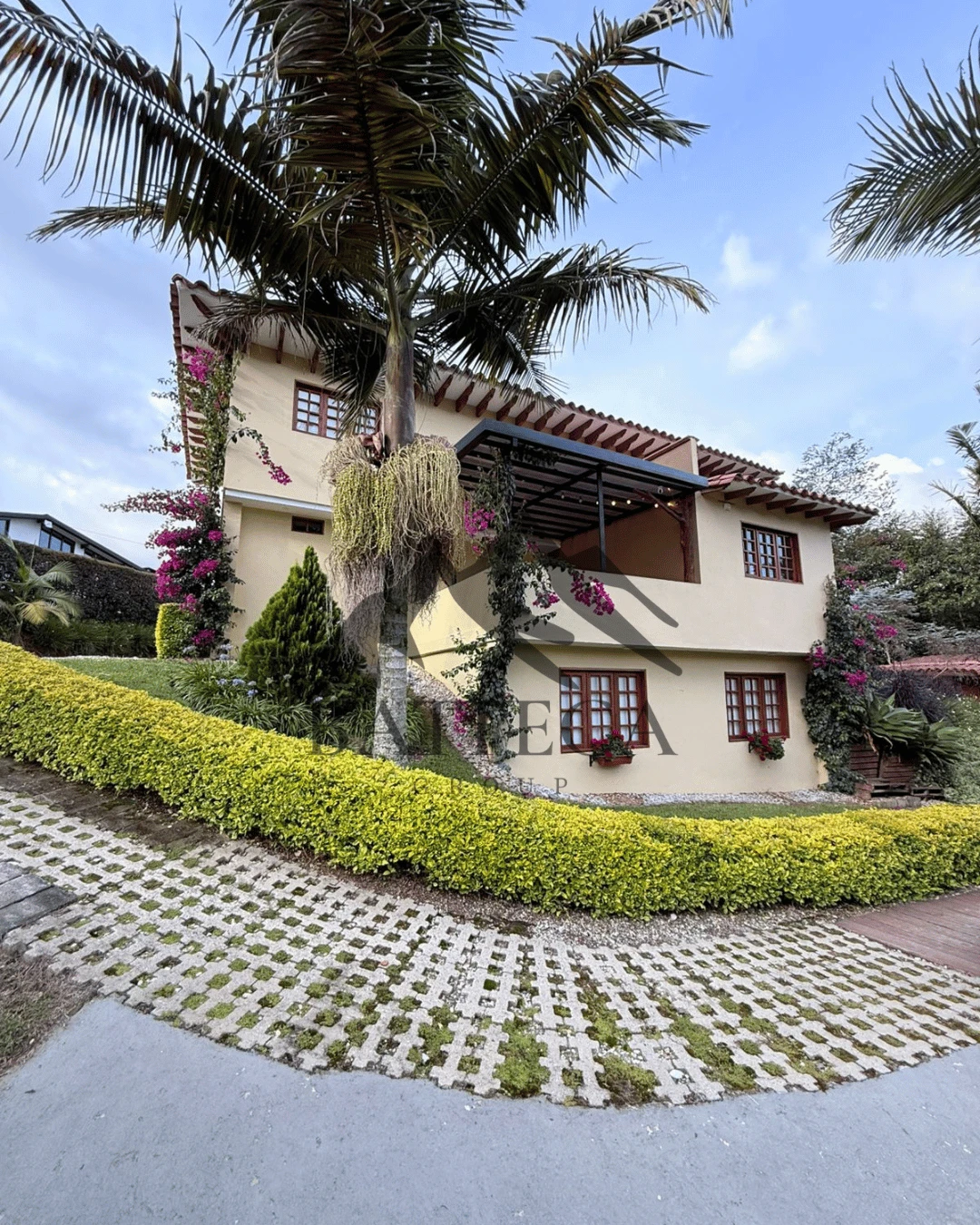 Finca a puerta cerrada cerca a Guatapé y El Peñol - Imagen 2