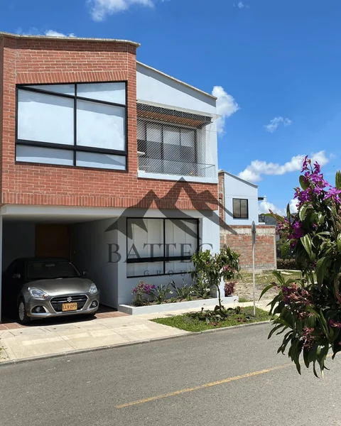 Hermosa casa