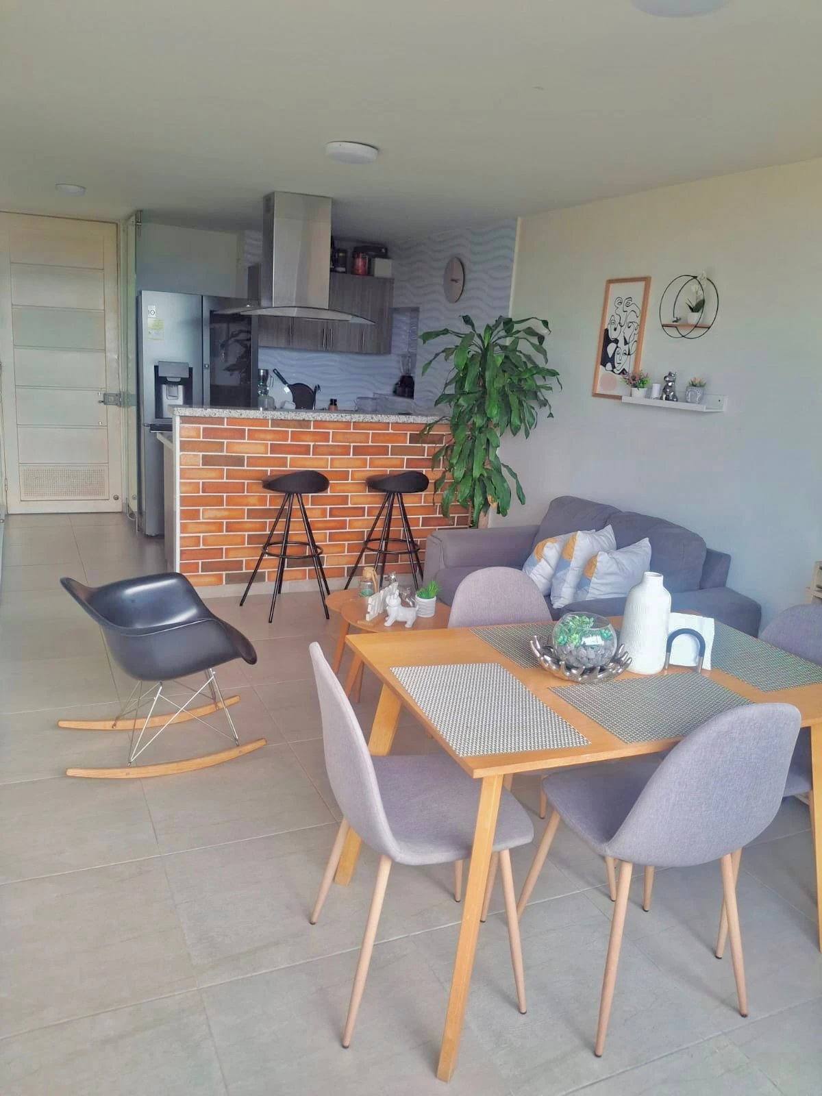 Espectacular Apartamento Remodelado en San lorenzo Reserva - Imagen 2