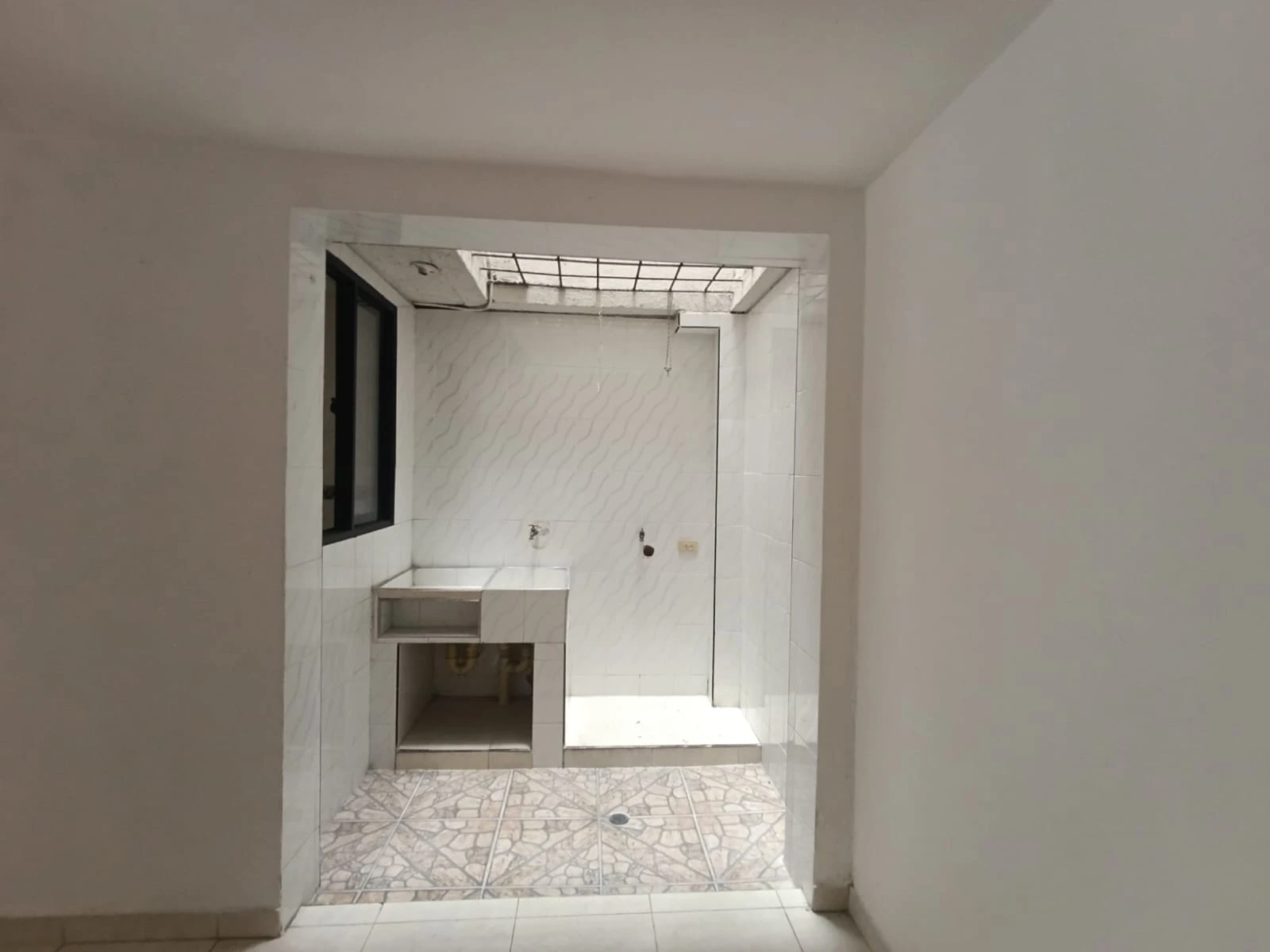 Casa de tres pisos en alquiler ciudad del campo - Imagen 7