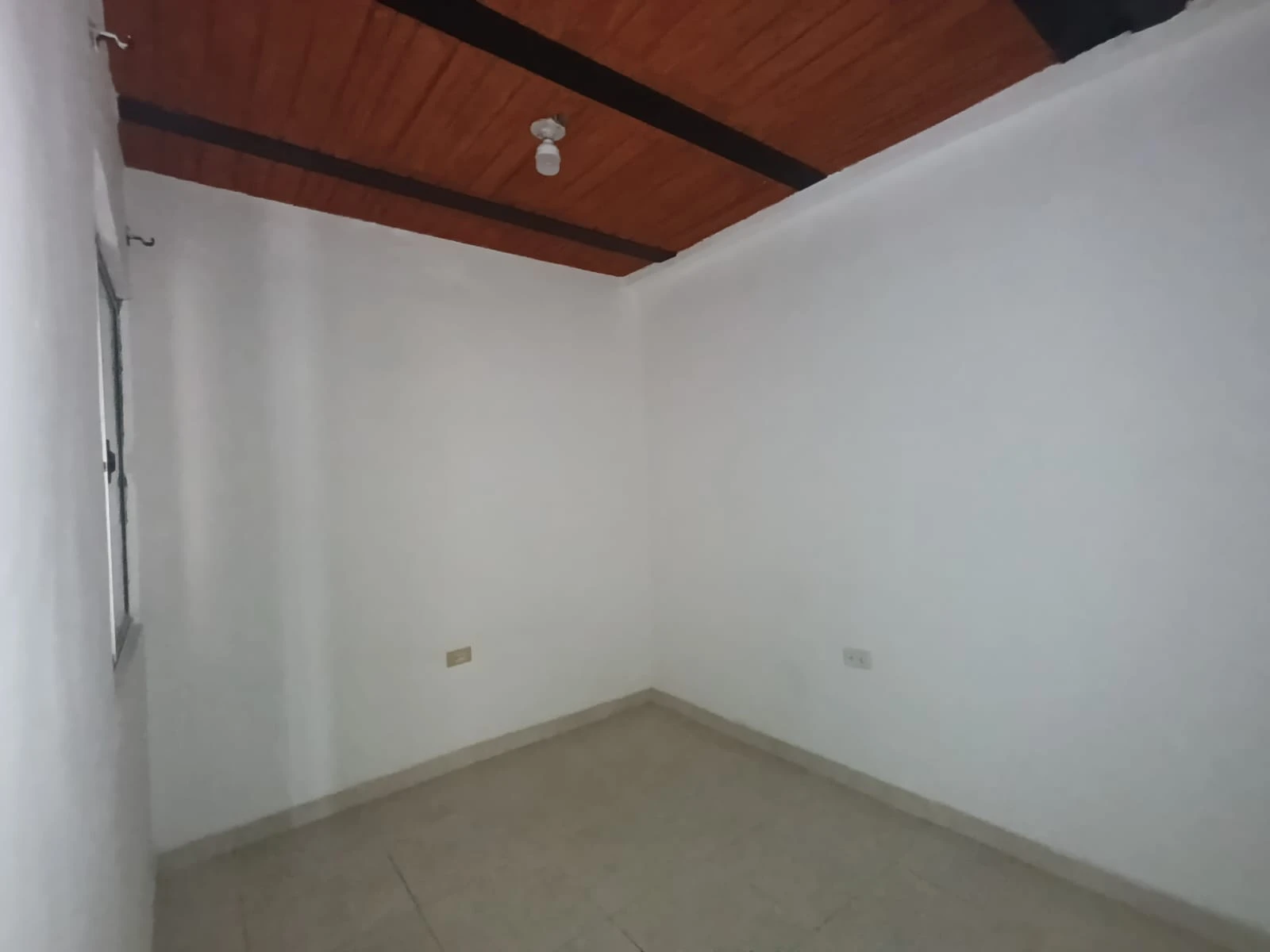 Casa de tres pisos en alquiler ciudad del campo - Imagen 12