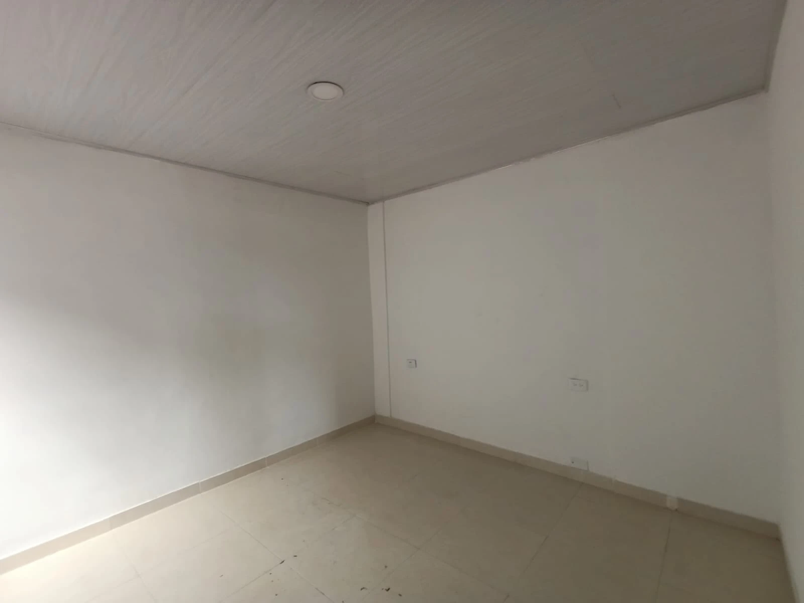 Casa de tres pisos en alquiler ciudad del campo - Imagen 15