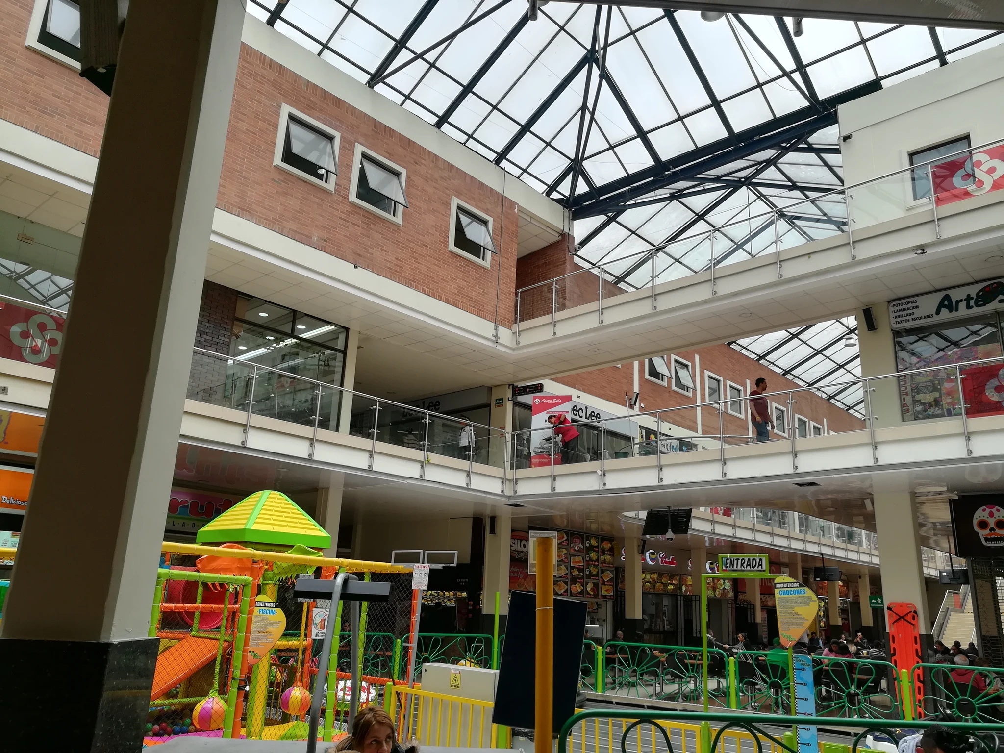 Excelente Local en Suba Plazoleta de Comidas - Imagen 11