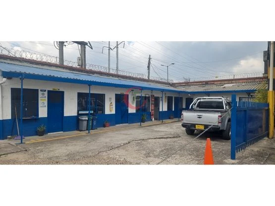 CALLE 80 LOTE EN VENTA 2.570 M2 - Imagen 11