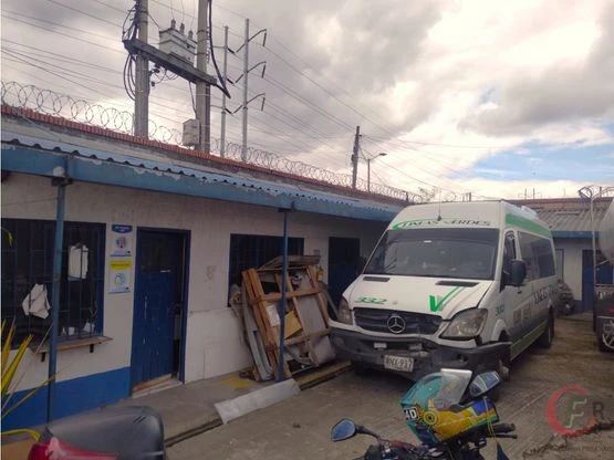 CALLE 80 LOTE EN VENTA 2.570 M2 - Imagen 16