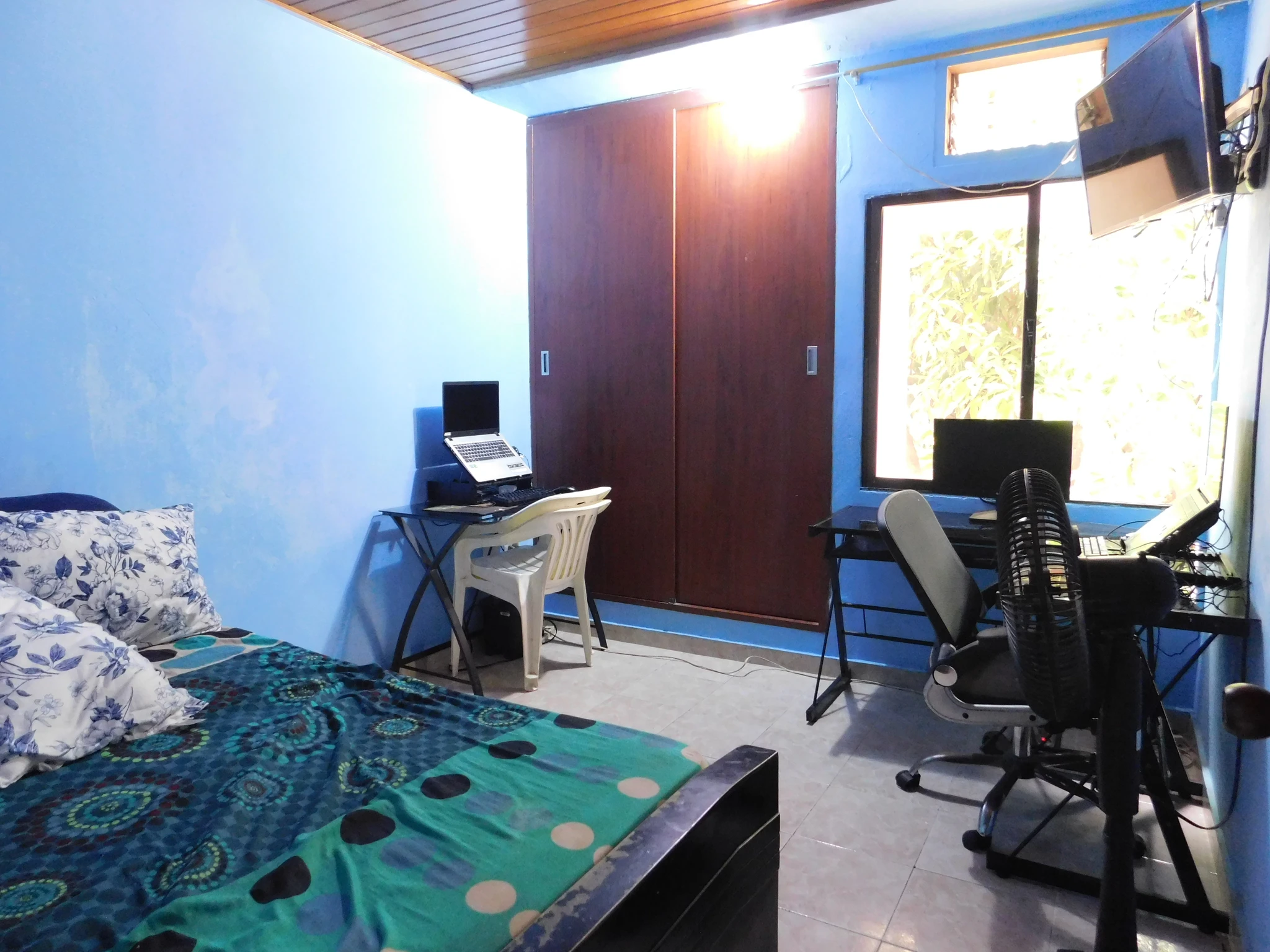 Edificio en propiedad horizontal con 2 apartamentos y local comercial - Imagen 13