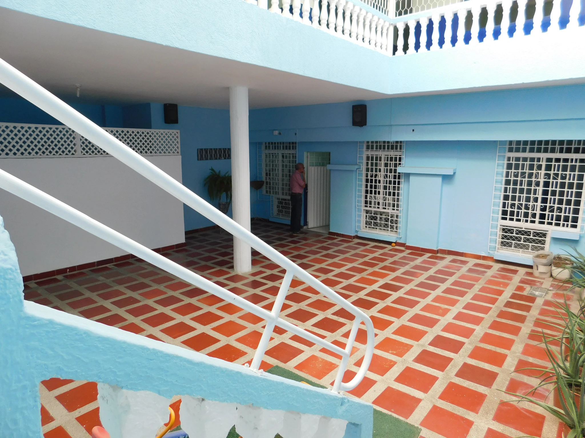 Edificio en propiedad horizontal con 2 apartamentos y local comercial - Imagen 12