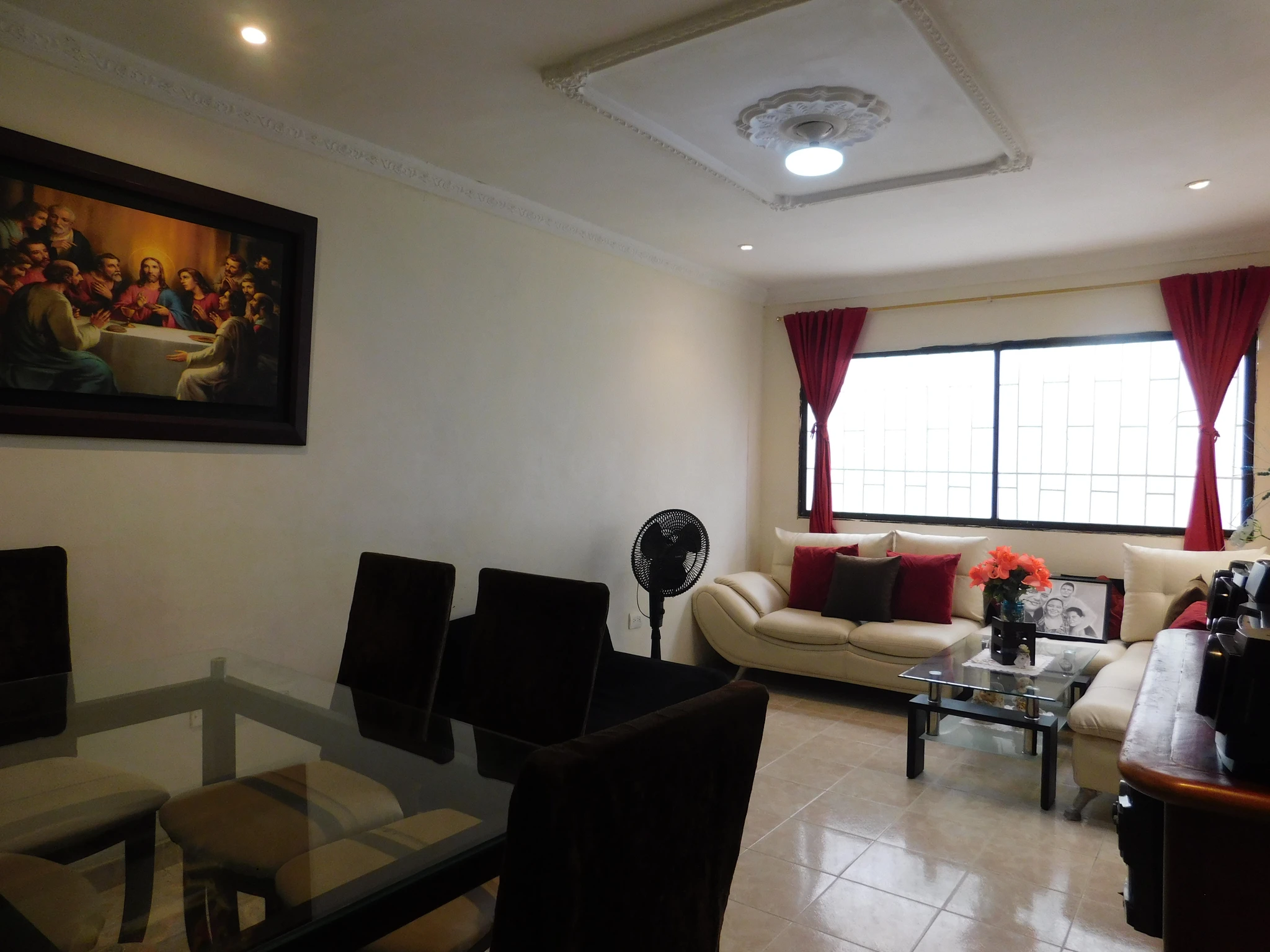 Edificio en propiedad horizontal con 2 apartamentos y local comercial - Imagen 10