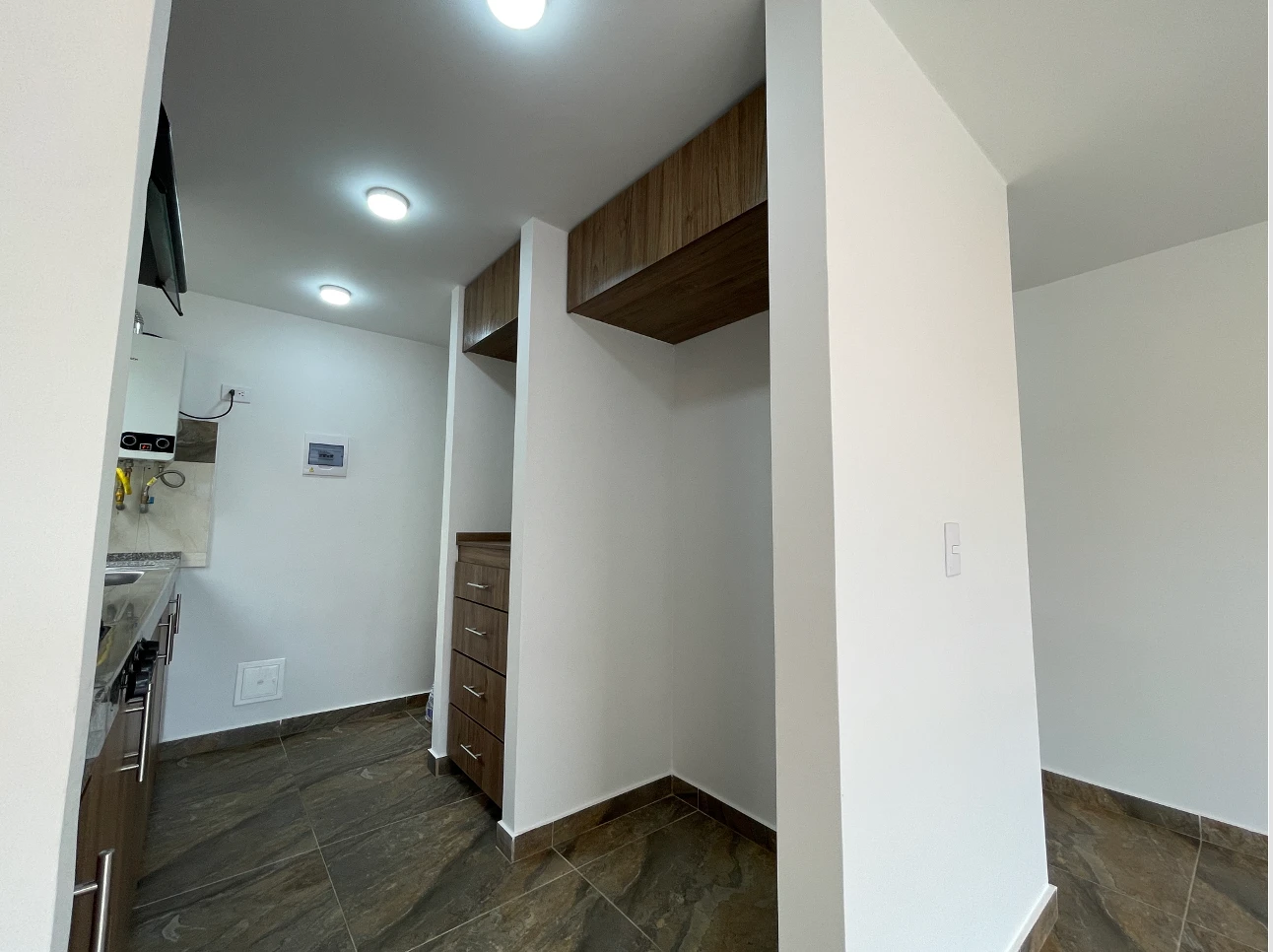 Viva en un hermoso apartamento ultimo piso en conjunto club House  - Imagen 13
