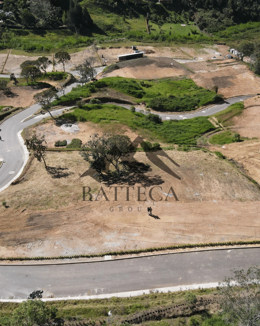 Lote en exclusiva parcelación. - Imagen 4