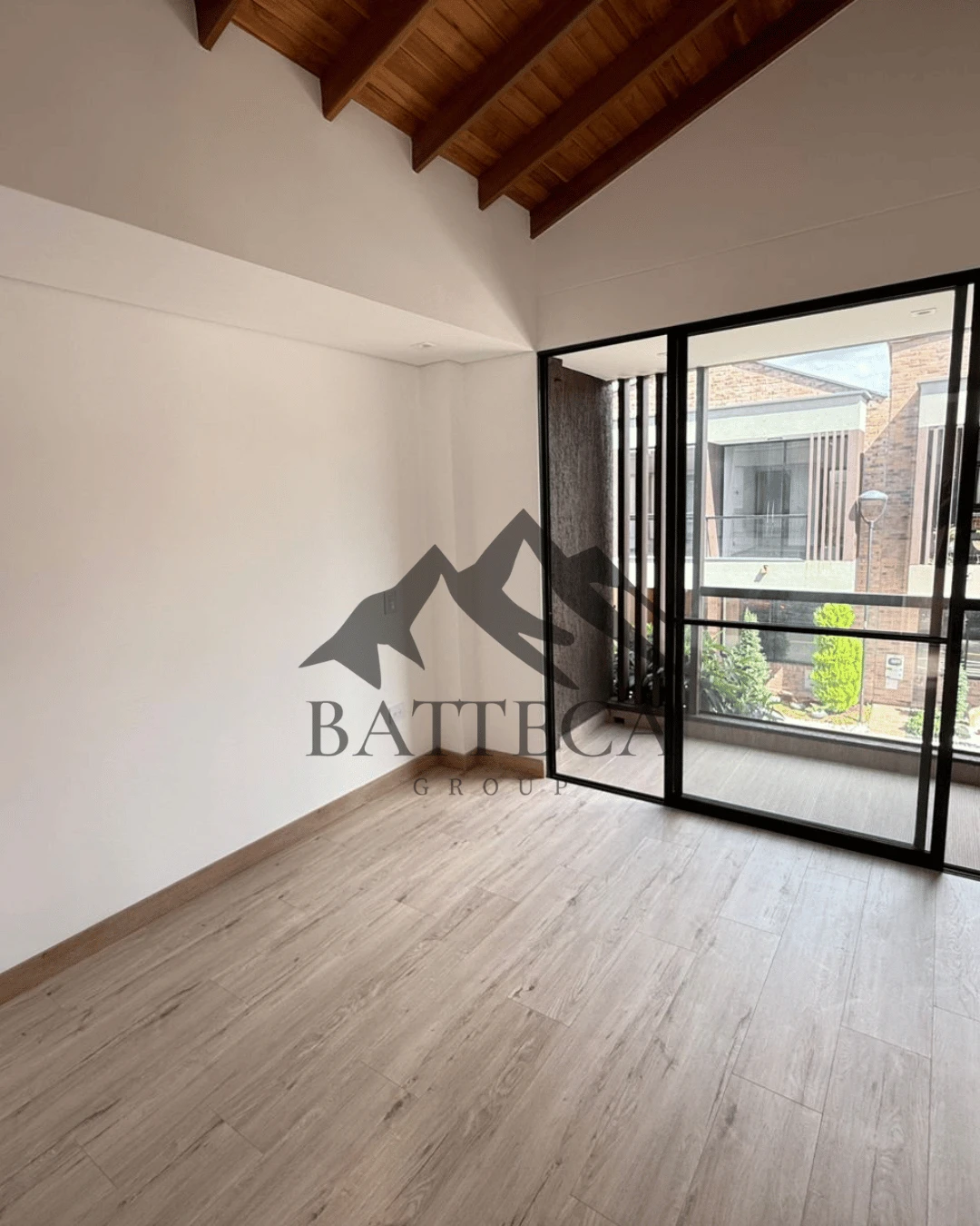 Se vende casa unifamiliar en unidad cerrada - Imagen 12