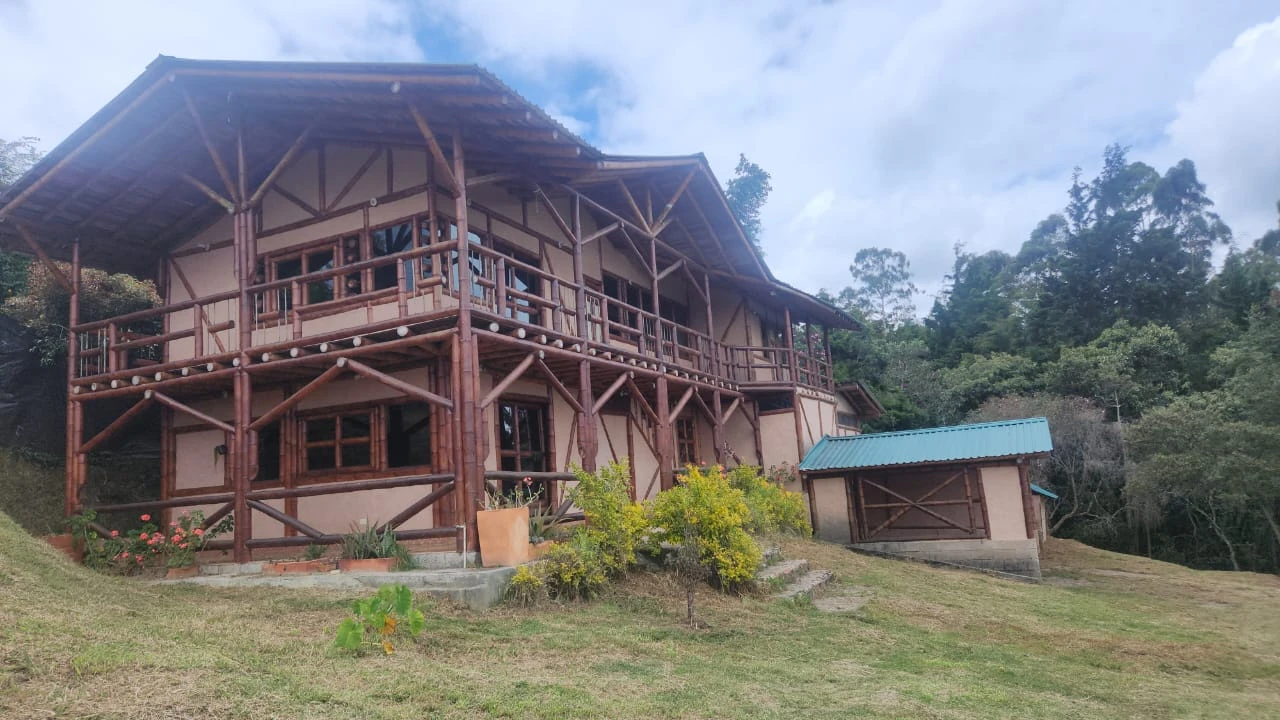 Finca en Santa Elena con precio de oportunidad - Imagen 7