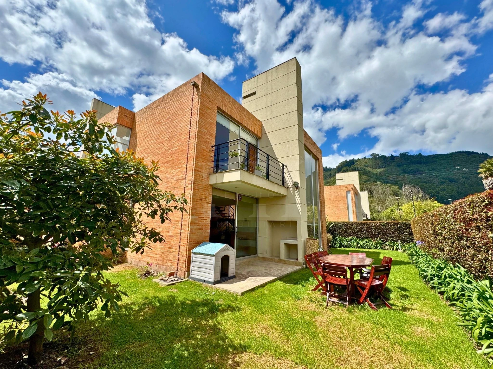 Vendo casa en Chía conjunto club house - Imagen 9