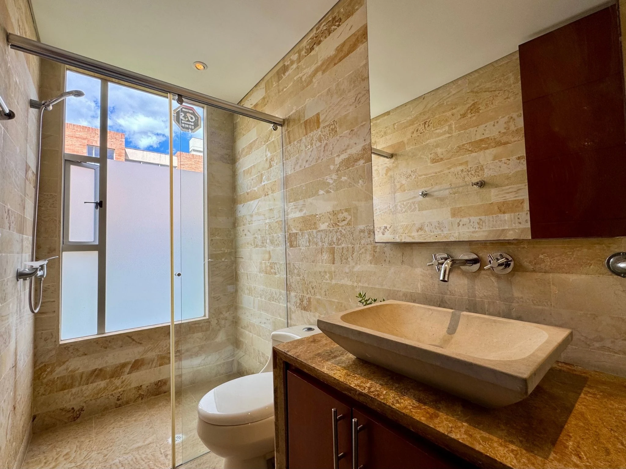 Arriendo casa en Chía conjunto club house - Imagen 11