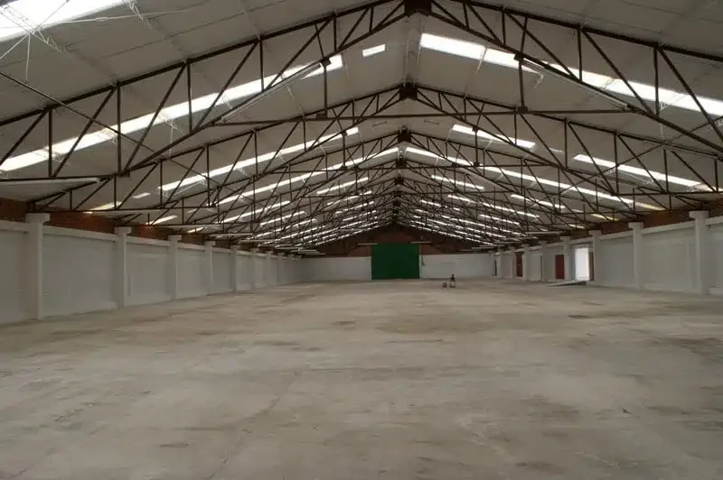 BODEGA ALMACENAMIENTO COTA 1.000 M2 