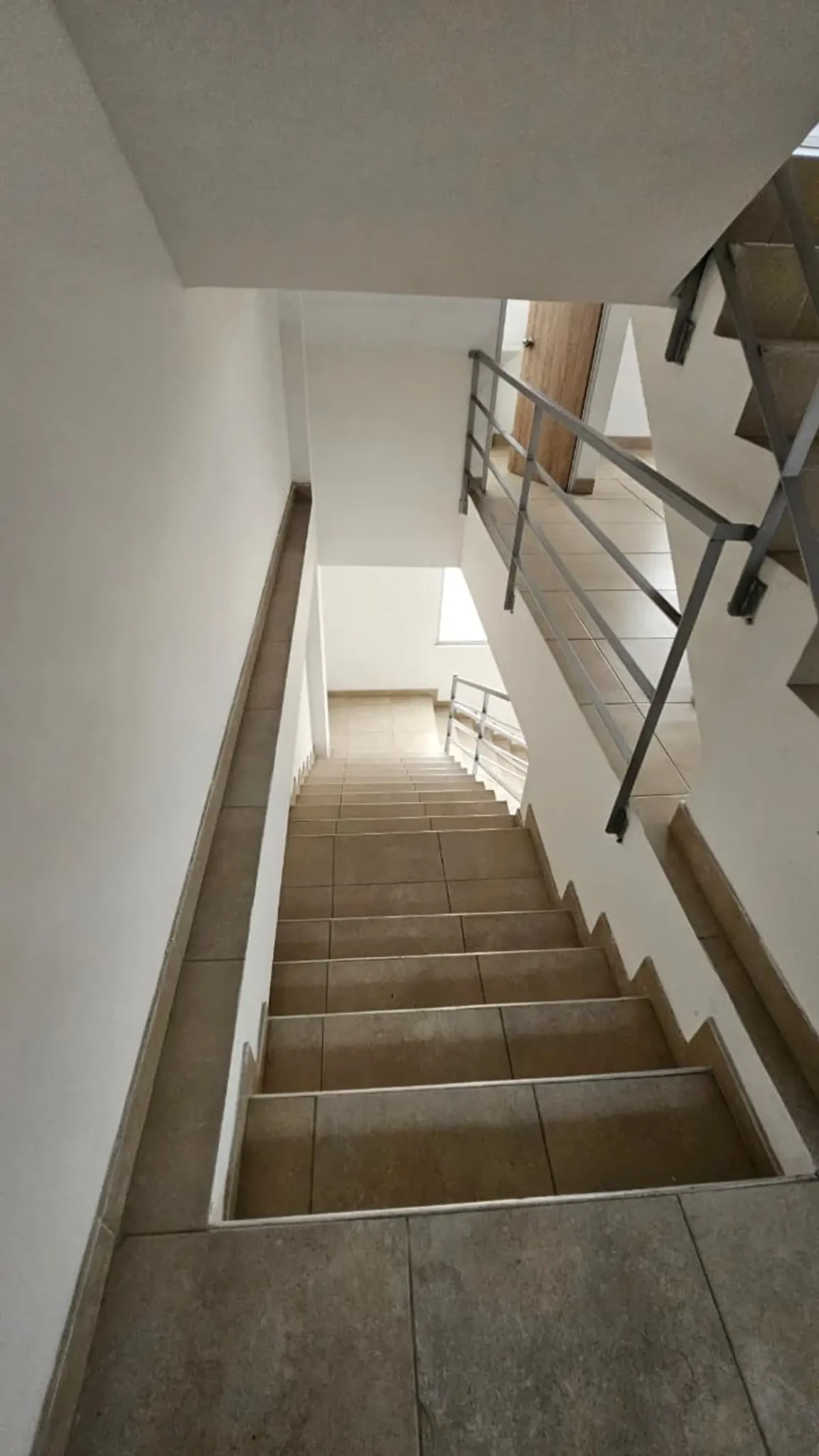 BODEGA EN ZONA INDUSTRIAL MOSQUERA 900 M2 - Imagen 8