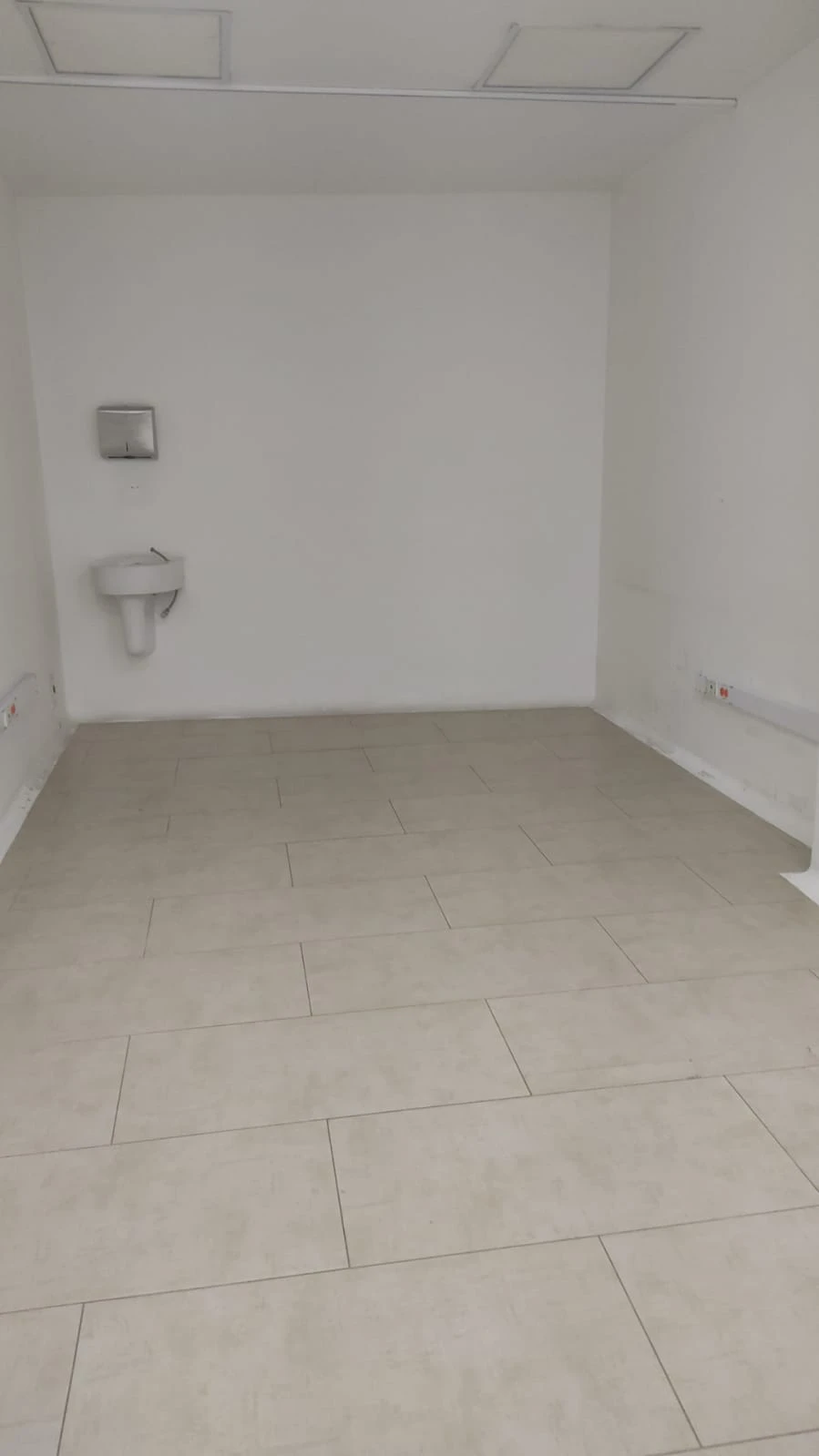 lLOCALES DESDE 30 A 100 M2 COMERCIAL- 3138008899 - Imagen 5