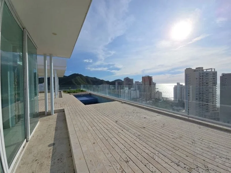 APTO EXCLUSIVO CON TERRAZA EN EL SECTOR EL PRADO - SANTA MARTA