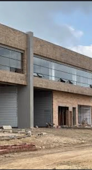 LOTE PARA BODEGA EN PARQUE INDUSTRIAL -1800 M2- - Imagen 7