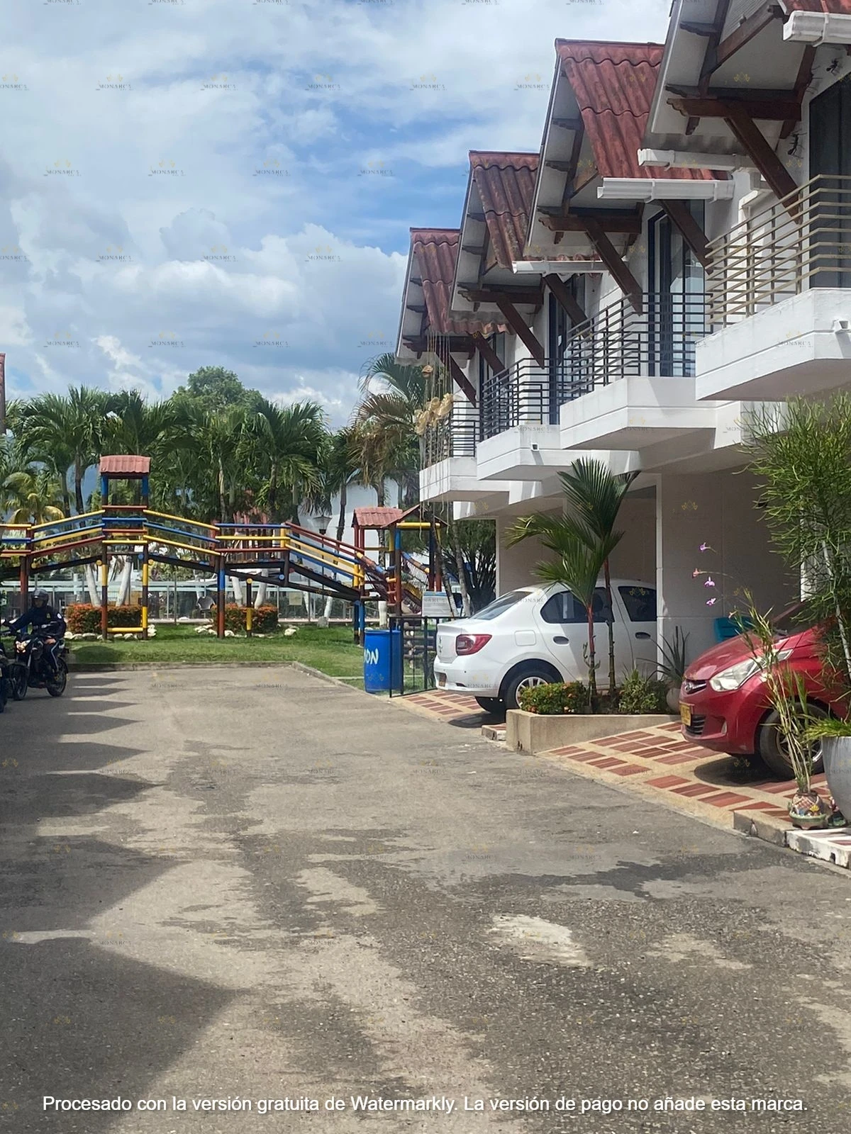 hermosa casa en bosques de morelia - Imagen 8