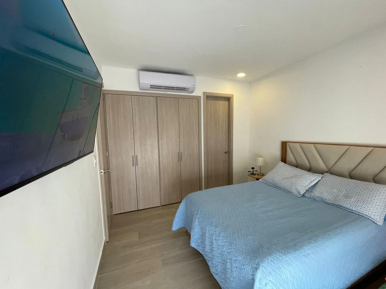 Apartamento en venta en Altana Cartagena | 2 habitaciones, distrito térmico y piscina infinita - Imagen 9