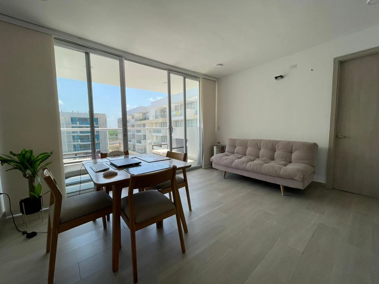 Apartamento en venta en Altana Cartagena | 2 habitaciones, distrito térmico y piscina infinita - Imagen 3