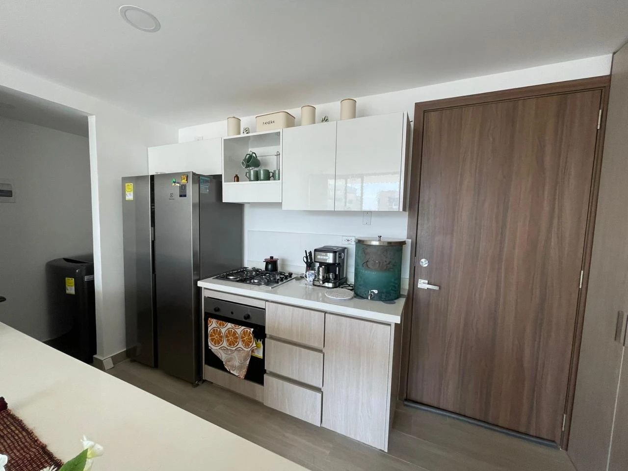 Apartamento en venta en Altana Cartagena | 2 habitaciones, distrito térmico y piscina infinita - Imagen 4