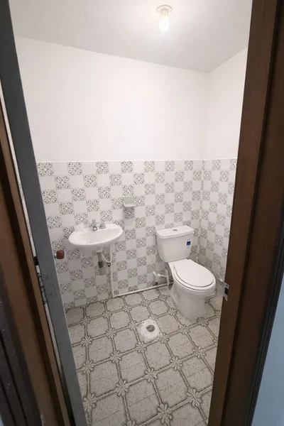 Buscas oficina o local? Este te va a encantar 😍Iluminado, renovado y con personalidad propia