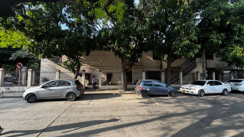 Excelente oportunidad de inversión en Los Alcázares  336 m²