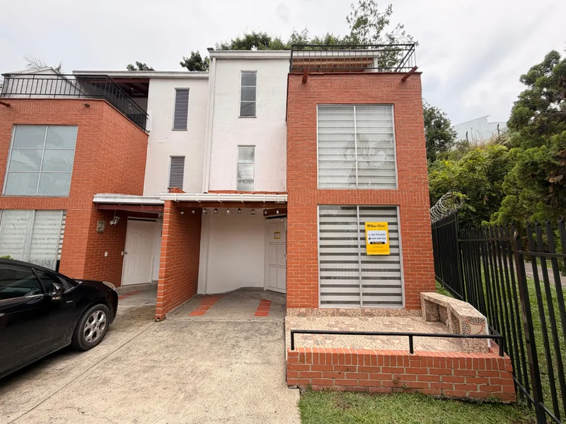 Hermosa casa en arriendo sector belmonte Gamma Pereira casaki