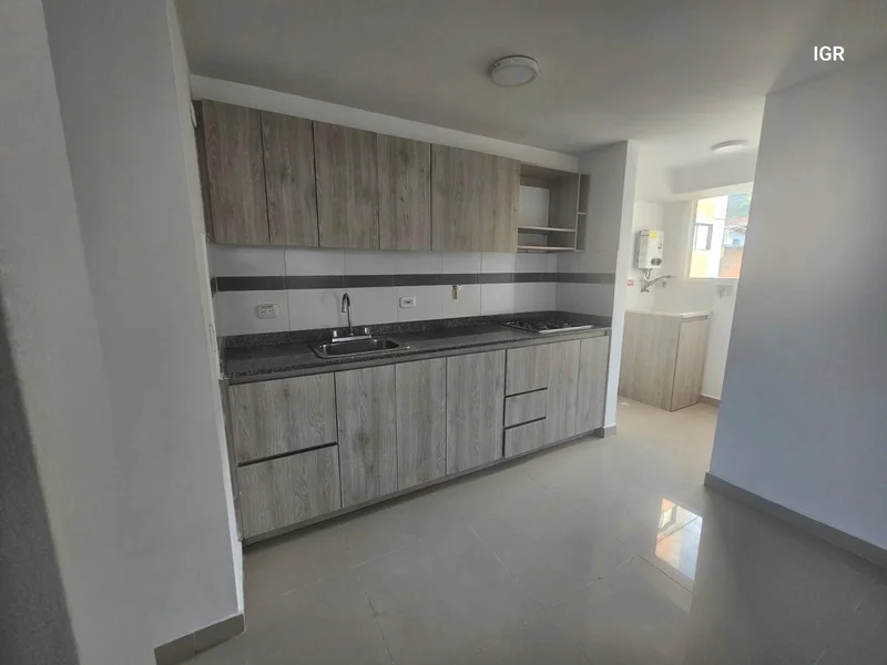 Apartamento en La Tablaza 3 Alcobas Excelente Zonas Comunes 220726-01