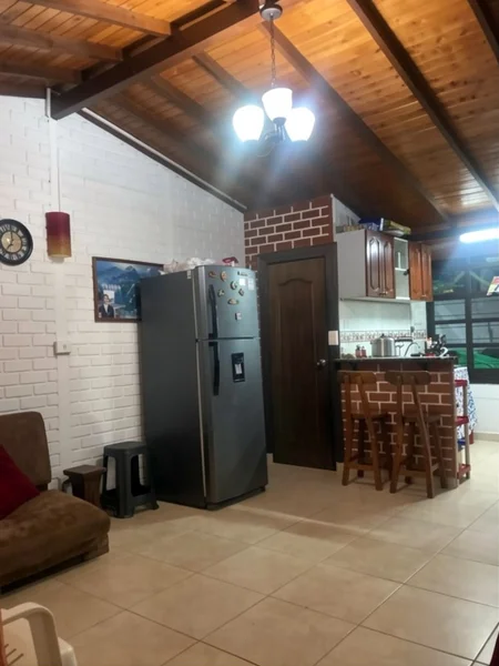 Apartamento en Castillas tercer piso