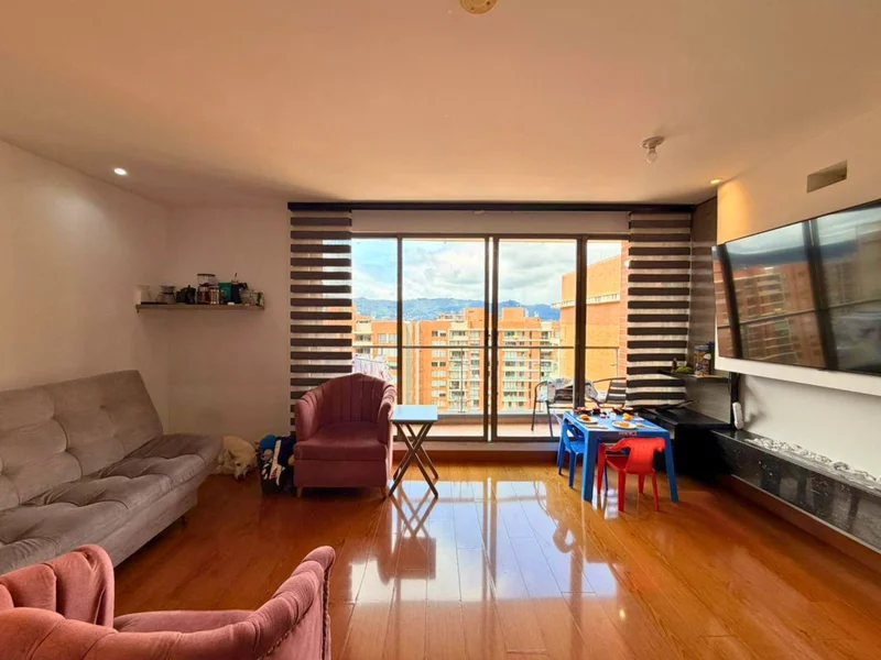 Vendo apartamento en Gratamira Colina - Club house 