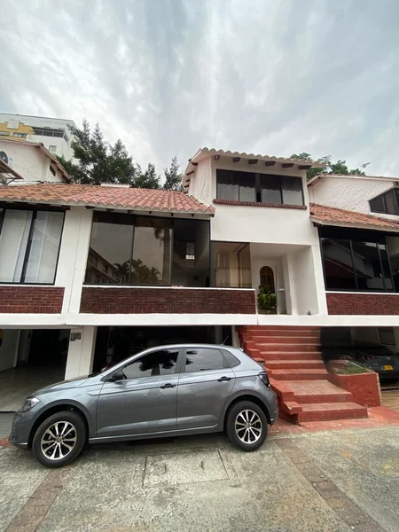 Alquiler Casa Nueva Tequendama Sur de Cali