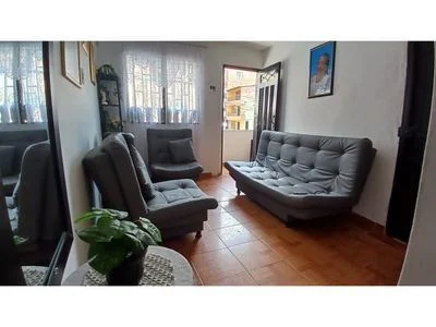 Casa segundo piso Castilla Medellín 