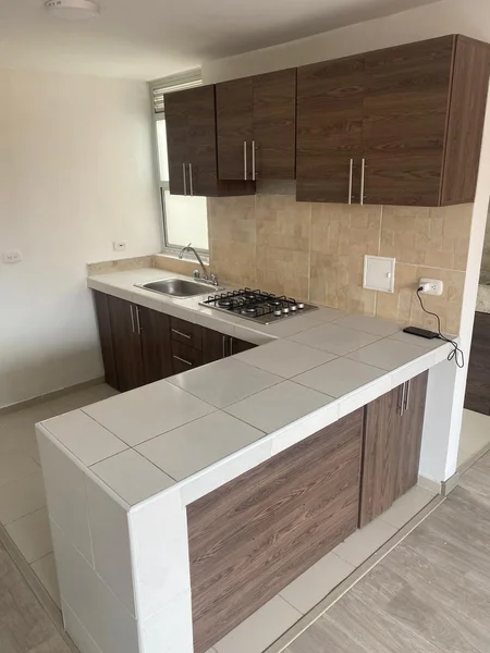 SE VENDE HERMOSO APARTAMENTO EN BOSQUES DE SAN RAFAEL