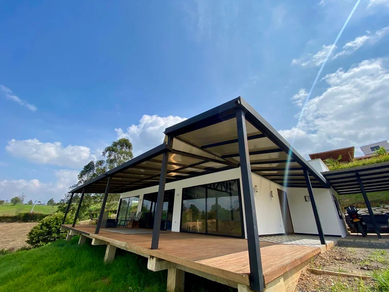 Casa campestre + 2 cabañas independientes para renta
