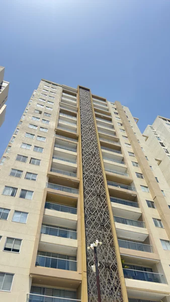 Apartamento en Palo Alto | Piso 15 | Vista a piscina y Ocean Mall