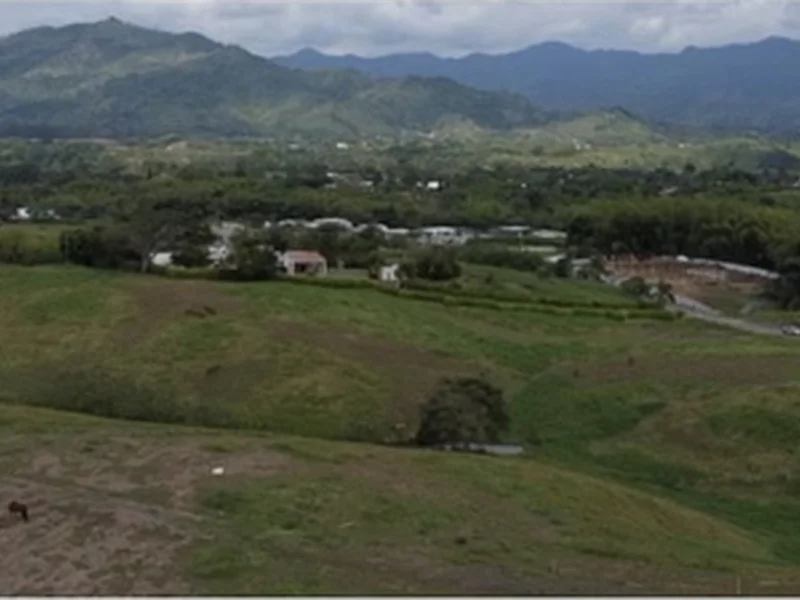 Lote dentro de Malabar para casa campestre — 2.924 m²