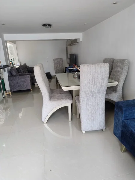 Hermosa casa en venta, villas del vallejuelo - Envigado