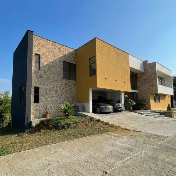 CASA CAMPESTRE EN CONDOMINIO – JAMUNDÍ