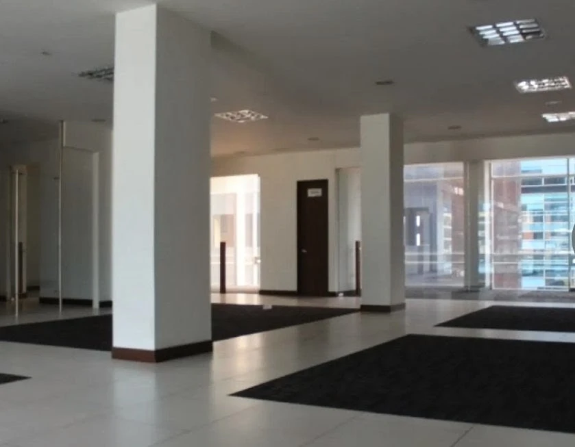 ARRIENDO OFICINA CHICO NORTE
