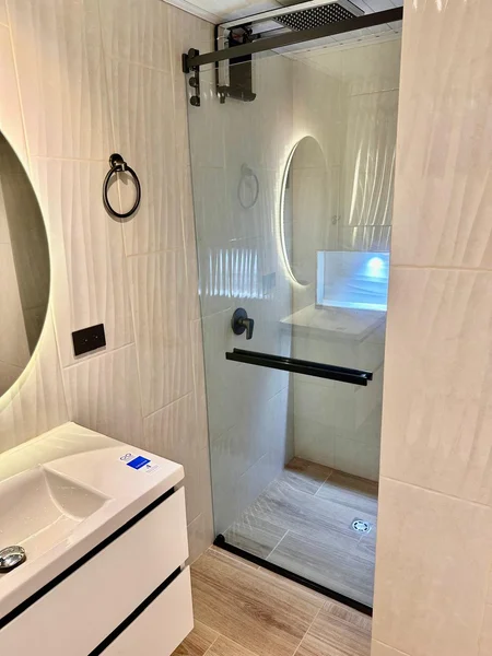 Apartamento remodelado con acabados de lujo en Chicó Norte, junto al Parque de la 93 — foto 12 de 13