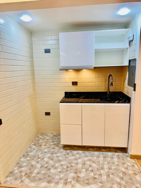 Apartamento remodelado con acabados de lujo en Chicó Norte, junto al Parque de la 93 — foto 9 de 13